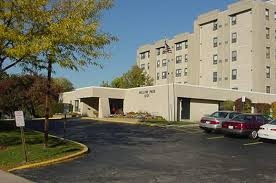 Willow Park Apartments in Waukesha, WI - Building Photo