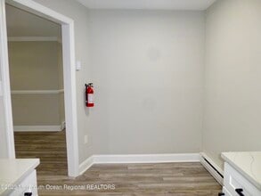 127 Amberly Dr in Englishtown, NJ - Building Photo - Building Photo