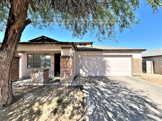 property at 7220 S 2nd Ln
