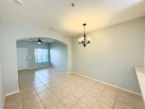 3298 Megan Ln in Naples, FL - Building Photo - Building Photo