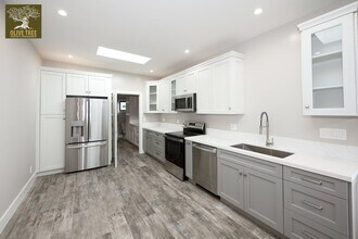 494 S Marengo Ave in Pasadena, CA - Building Photo - Building Photo