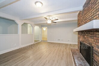 6521 Edenfield Dr in Lithonia, GA - Building Photo - Building Photo