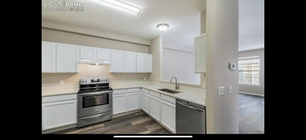 9758 Laredo St. in Commerce City, CO - Building Photo - Building Photo