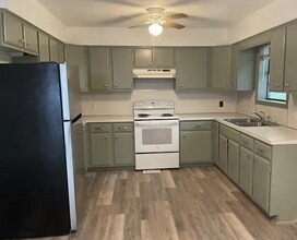 7 Laja Cir in Hot Springs, AR - Building Photo - Building Photo