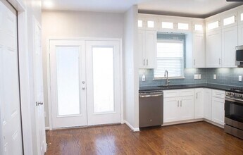 2237 Naomi St in Houston, TX - Building Photo - Building Photo