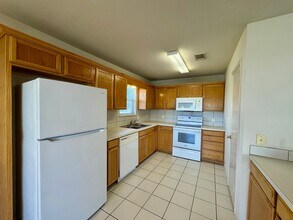 10201 Iris Ln in Waco, TX - Building Photo - Building Photo