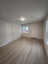 1031 New York St in Wichita, KS - Building Photo - Building Photo