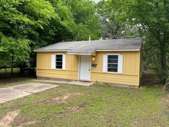 property at 712 Harrison St