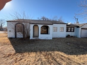 2702 36th St in Lubbock, TX - Building Photo - Building Photo