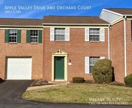 110 Orchard Ct in Red Lion, PA - Building Photo - Building Photo