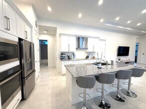 187 SE Via Sangro in Port St. Lucie, FL - Building Photo - Building Photo