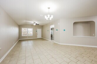 12114 Pearl Jubilee in San Antonio, TX - Foto de edificio - Building Photo