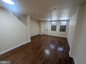 1624 W Diamond St in Philadelphia, PA - Building Photo - Building Photo