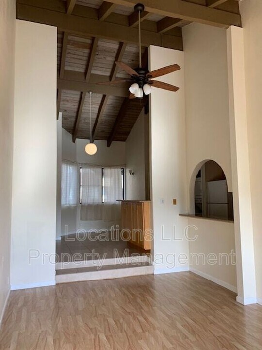 45-315-315 Lilipuna Rd in Kaneohe, HI - Building Photo