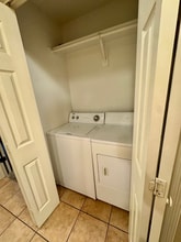 1355 Oakland Ave, Unit 6 in Fayetteville, AR - Building Photo - Building Photo