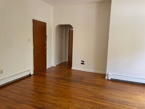 36 Trowbridge St in Cambridge, MA - Building Photo - Building Photo