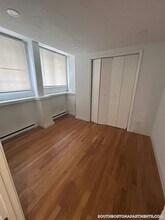 506 E Broadway, Unit 19G in Boston, MA - Foto de edificio - Building Photo