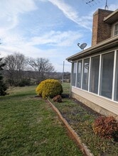 3533 Bengal Rd in Campbellsville, KY - Foto de edificio - Building Photo