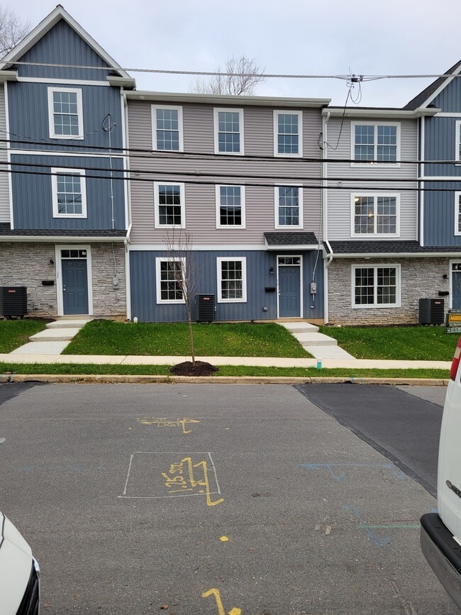 property at 308 E Nesquehoning St