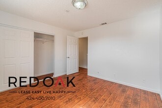 9158 Pepper Ave in Fontana, CA - Foto de edificio - Building Photo