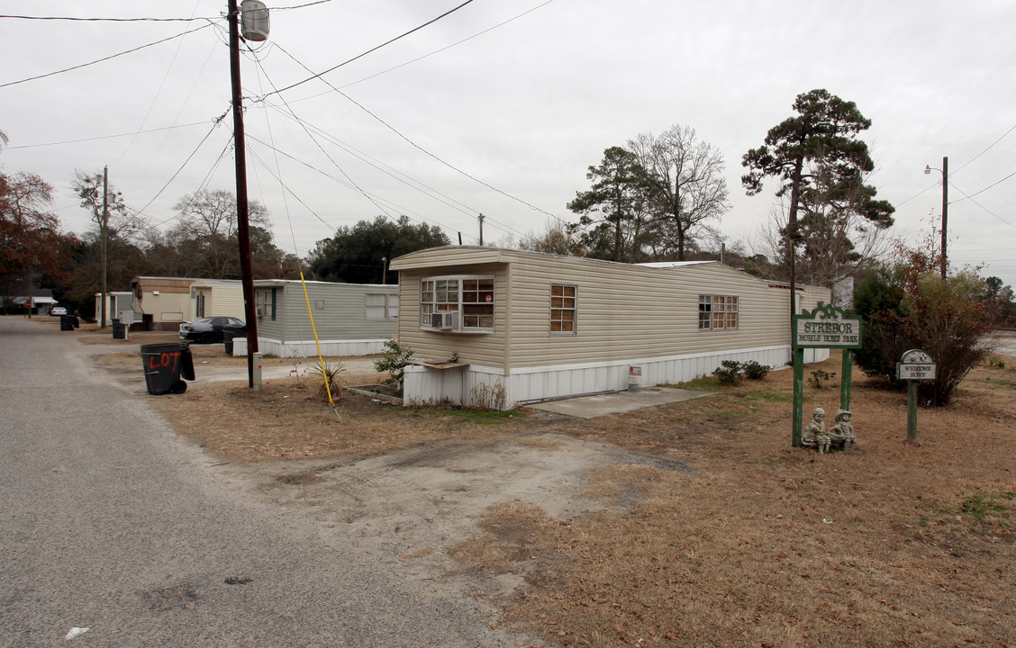 5400 Dutton Ave in Charleston, SC - Building Photo