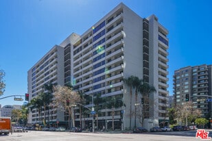 600 W 9th St in Los Angeles, CA - Building Photo