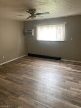 831 Moyer Ave-Unit -2 in Youngstown, OH - Building Photo - Building Photo