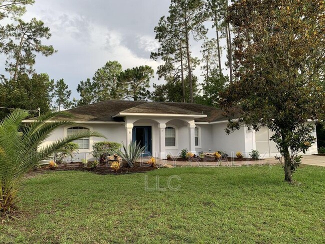 8 Egret Trail in Palm Coast, FL - Building Photo - Building Photo