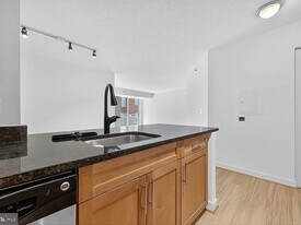 7500 Woodmont Ave, Unit 901 in Bethesda, MD - Building Photo
