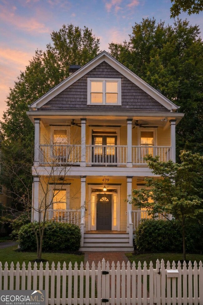 property at 479 Woodward Ave SE