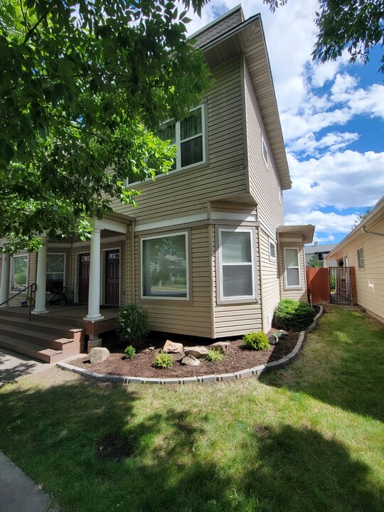 4009 Oleary St in Missoula, MT - Foto de edificio