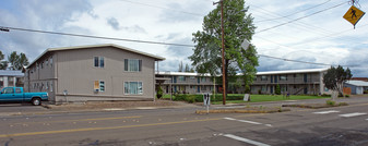 Greenwood Manor Apartments