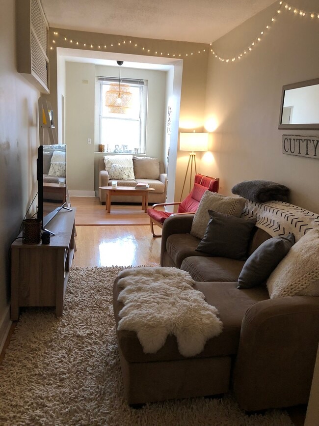property at 246 S Huntington Ave