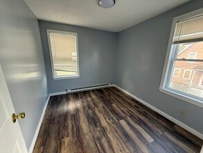 18 Meadow St in Taunton, MA - Building Photo - Building Photo