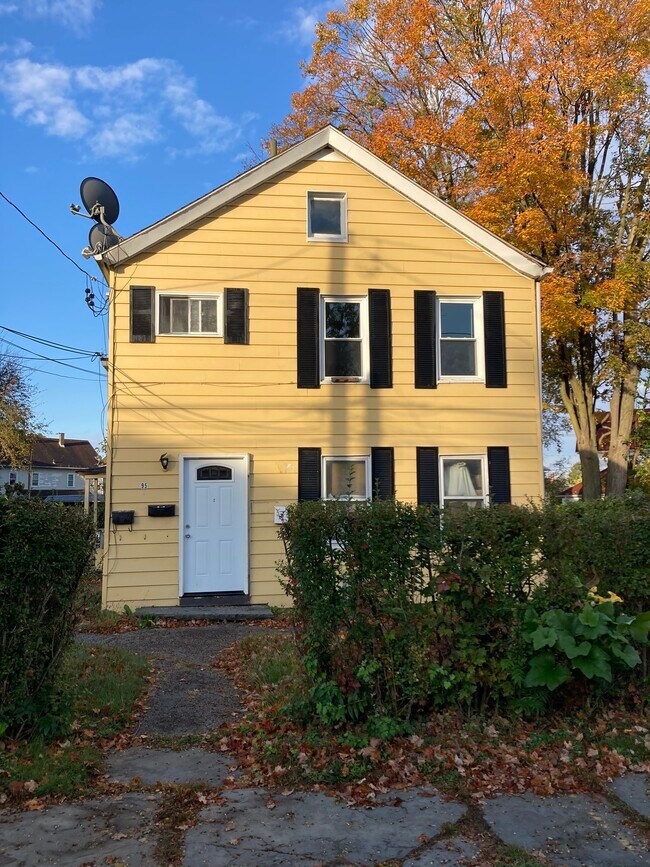 95 Foxhall Ave Rentals in Kingston, NY