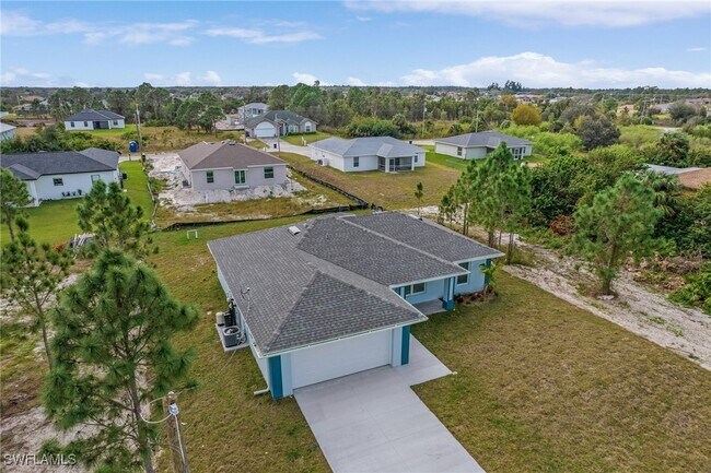 property at 2505 39th St SW