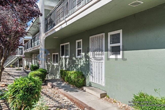 24035 2nd St in Hayward, CA - Building Photo - Building Photo