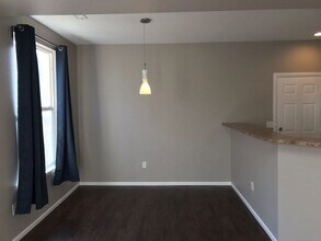 6753 S Winnipeg Cir in Aurora, CO - Building Photo - Building Photo