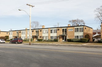 Greenfield Terrace in Detroit, MI - Building Photo - Building Photo