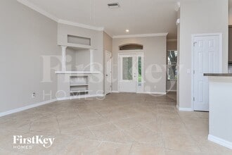 1102 Lumsden Trace Cir in Valrico, FL - Building Photo - Building Photo