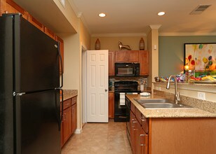 Enclave on Golden Triangle in Fort Worth, TX - Building Photo - Interior Photo