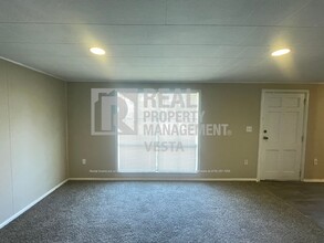 620 Cedarwood Dr in Bonaire, GA - Building Photo - Building Photo