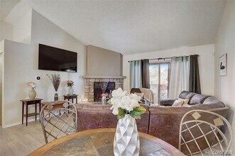 4264 S Richfield Way in Aurora, CO - Building Photo - Building Photo