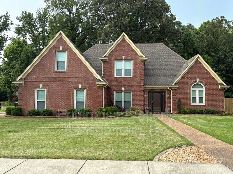 7930 Abington Woods Ave in Arlington, TN - Building Photo