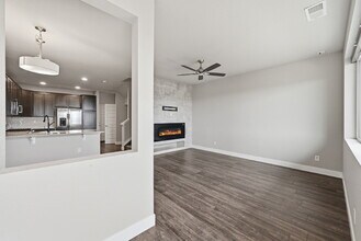 6607 Morrison Dr in Denver, CO - Building Photo - Building Photo