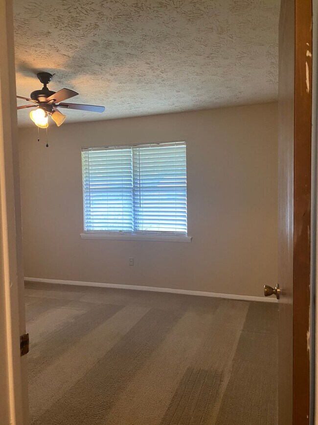 property at 1160 White Oak Dr