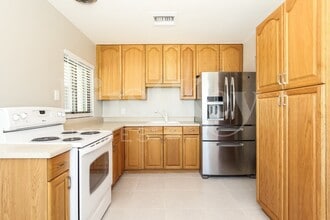 2311 W Maryland Ave in Phoenix, AZ - Building Photo - Building Photo