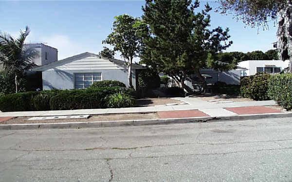 1728 Evans Ave in Ventura, CA - Building Photo - Building Photo