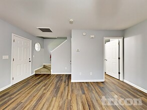 1204 Thompson Ave in Charlotte, NC - Building Photo - Building Photo