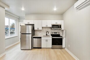 316 S 52nd St in Philadelphia, PA - Building Photo